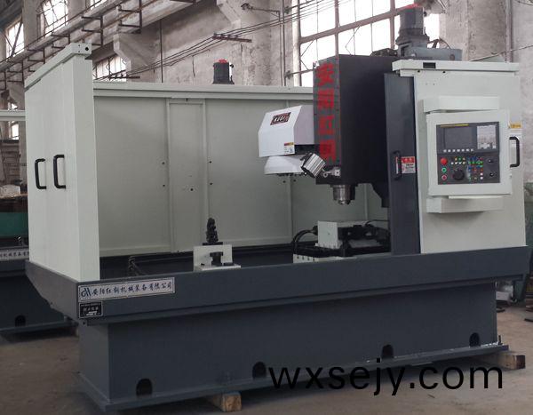 前軸(zhou)鎖(suo)銷(xiao)孔專用加工(gong)